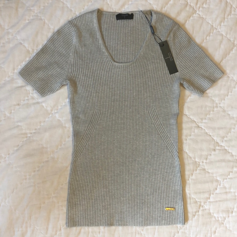Knit shirt
